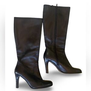Ralph Lauren Bryce Black Leather Heeled Boots Size 8.5